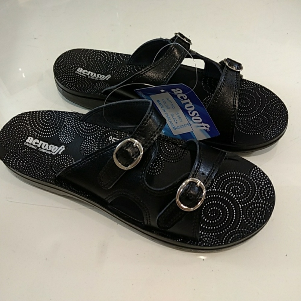 Aerosoft Women's Zeph Black Sandals, New